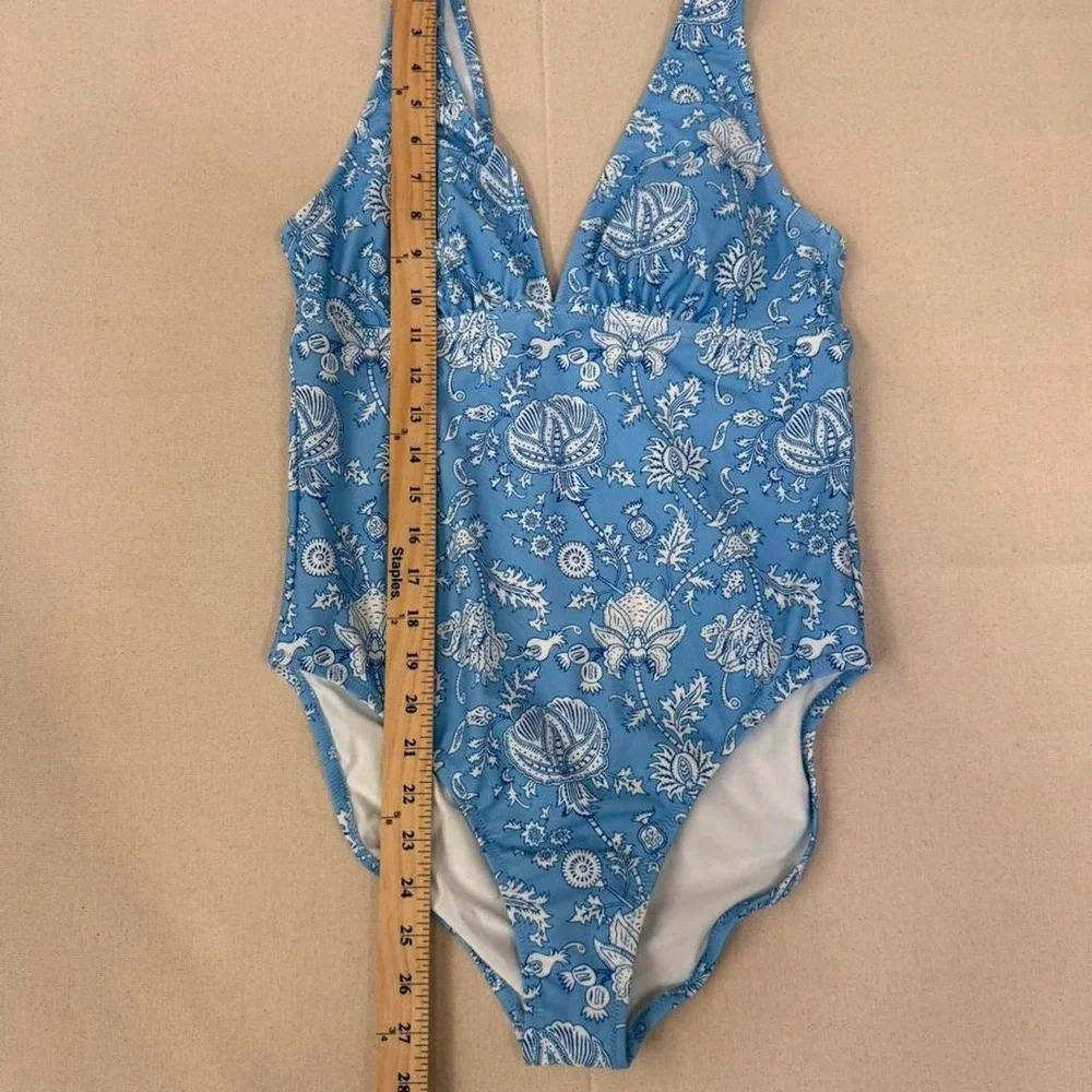 Blue‎ floral one-piece swimsuit 💙